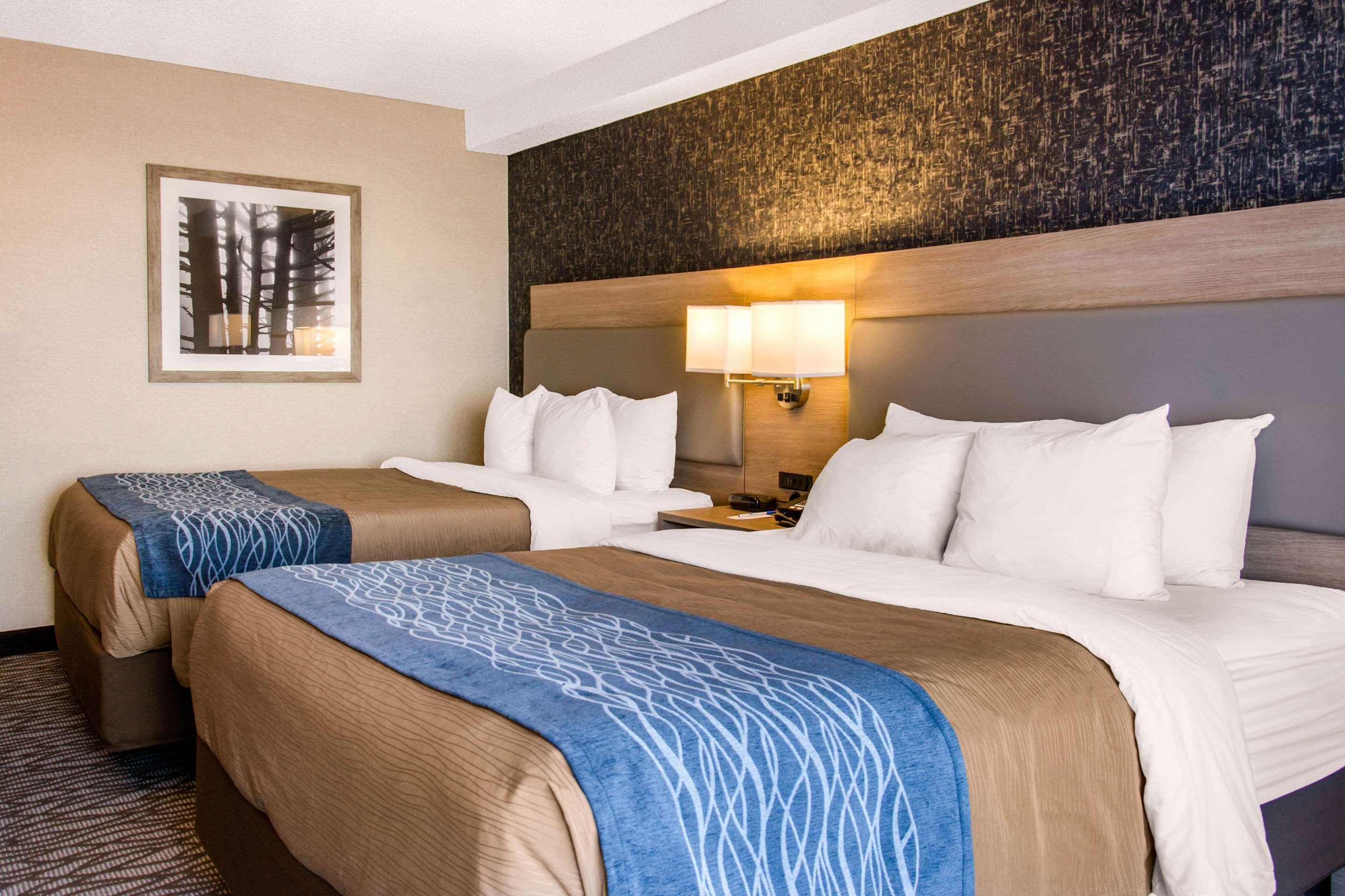 Comfort Inn Airport Dorval Exterior foto